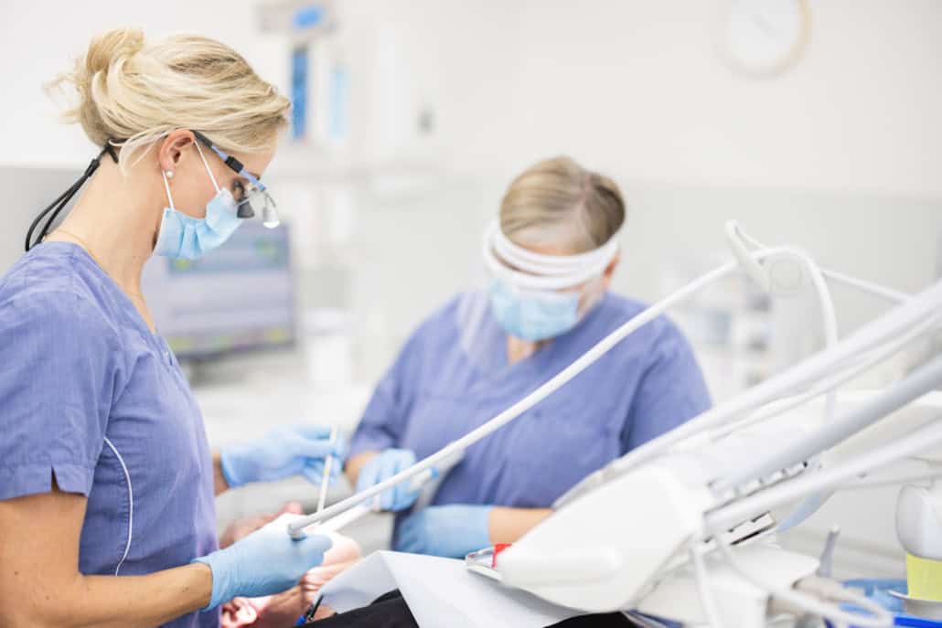 Vi udfører professionel rodbehandling i Aarhus